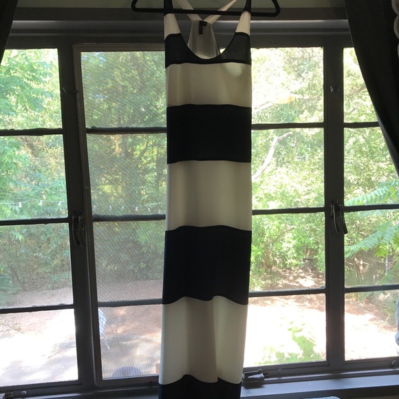 Blue & White Striped Maxi Dress - Picture 7 of 8